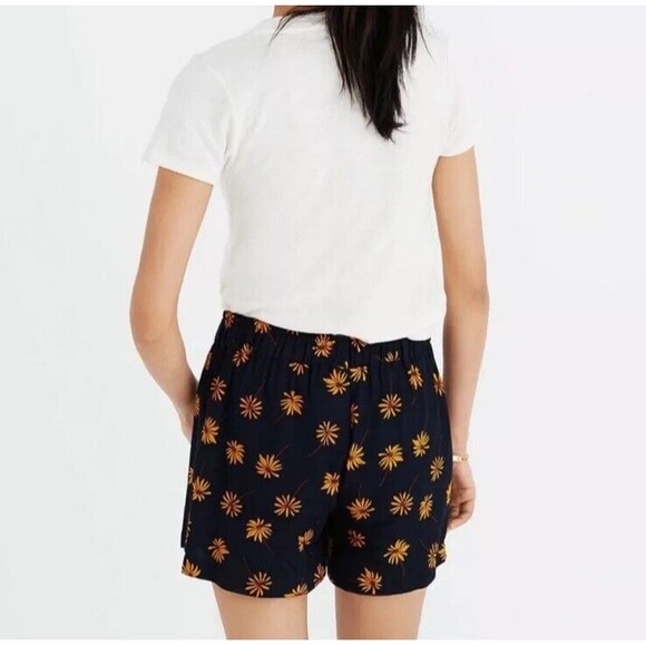 Madewell Pull On Tie Shorts In Fresh Daisy Women’s Size Small Viscose Floral - Picture 9 of 10